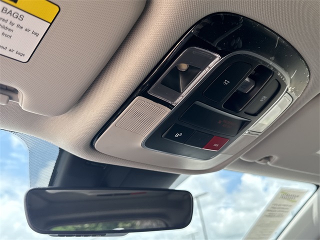 2025 Hyundai Tucson Hybrid Limited Silver at Baytown Hyundai