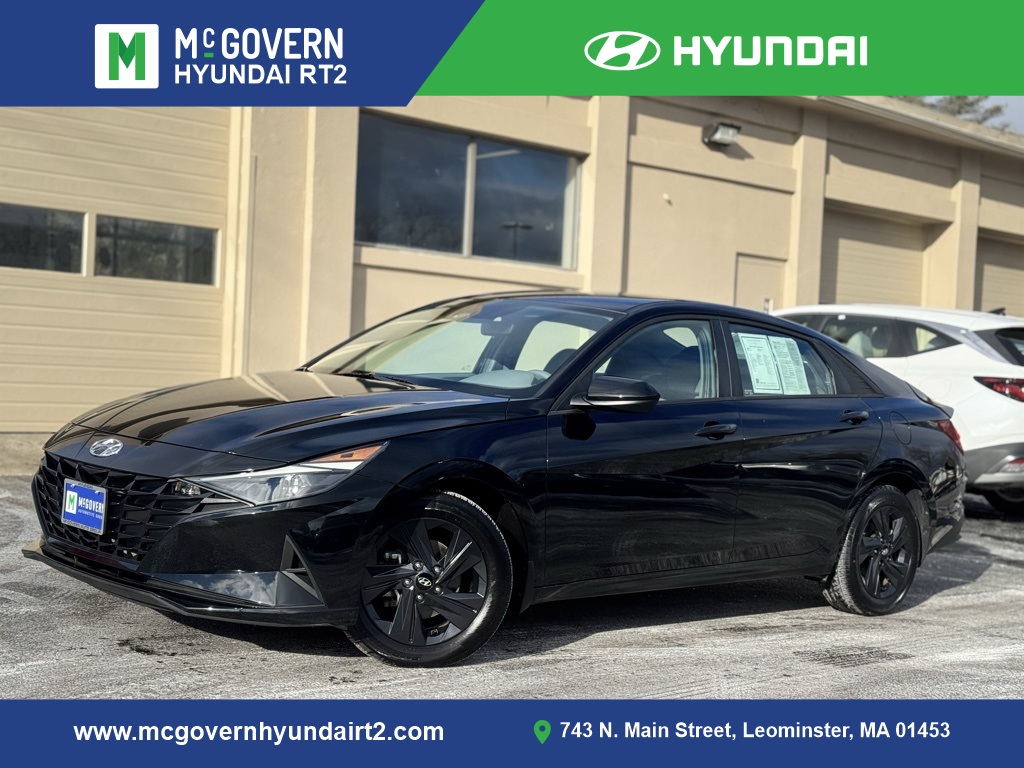 2023 Hyundai Elantra SEL FWD