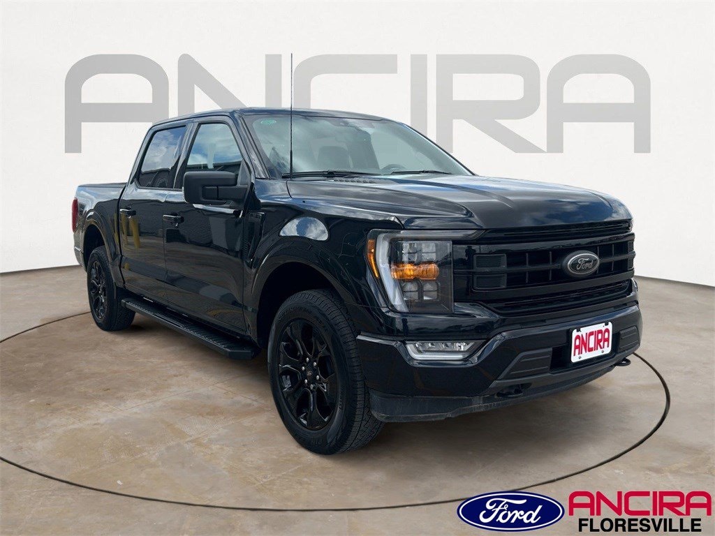 Used Car 2023 Ford F-150  Xlt For Sale Under $40,000 In Floresville, Texas