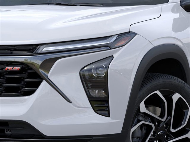 2026 Chevrolet Trax 2RS White at Traditions Chevrolet