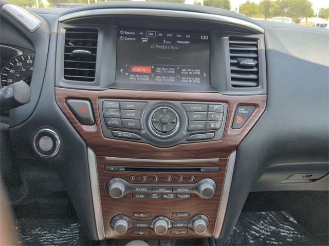 2020 Nissan Pathfinder Platinum Silver at Bravo Nissan