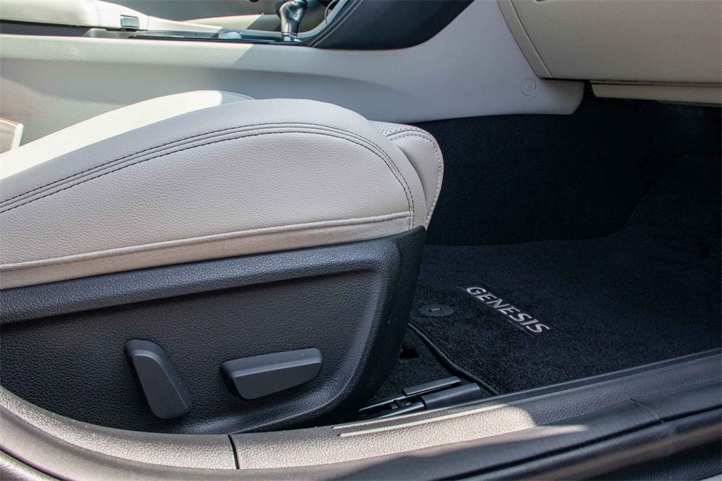 Used Car 2022 Genesis G70  2.0t For Sale Under $30,000 In San Marcos, Texas