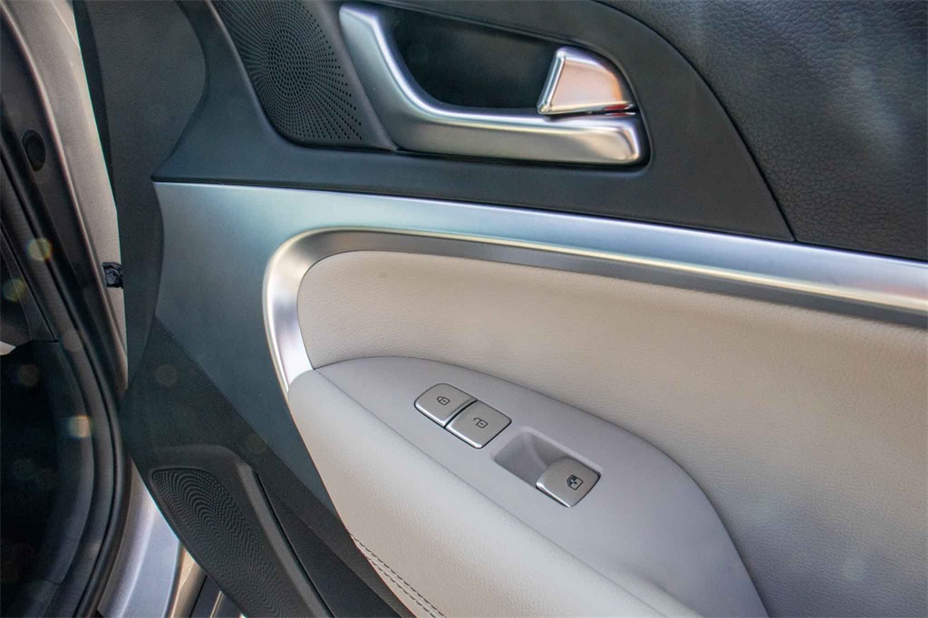 Used Car 2022 Genesis G70  2.0t For Sale Under $30,000 In San Marcos, Texas