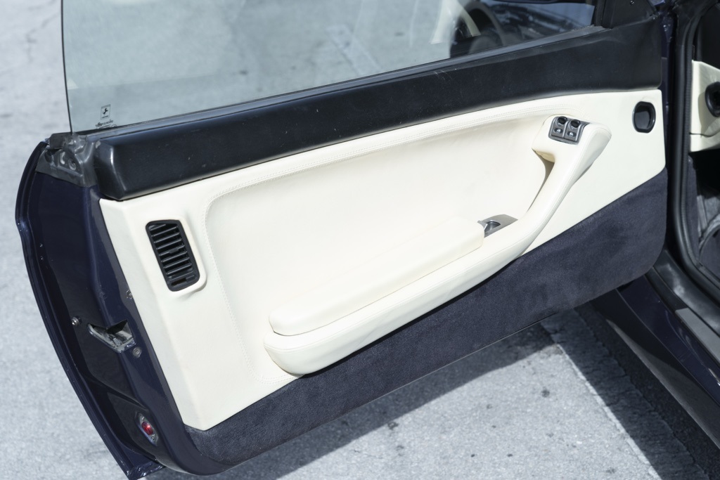 1995 Ferrari 456 GT  - Photo 12