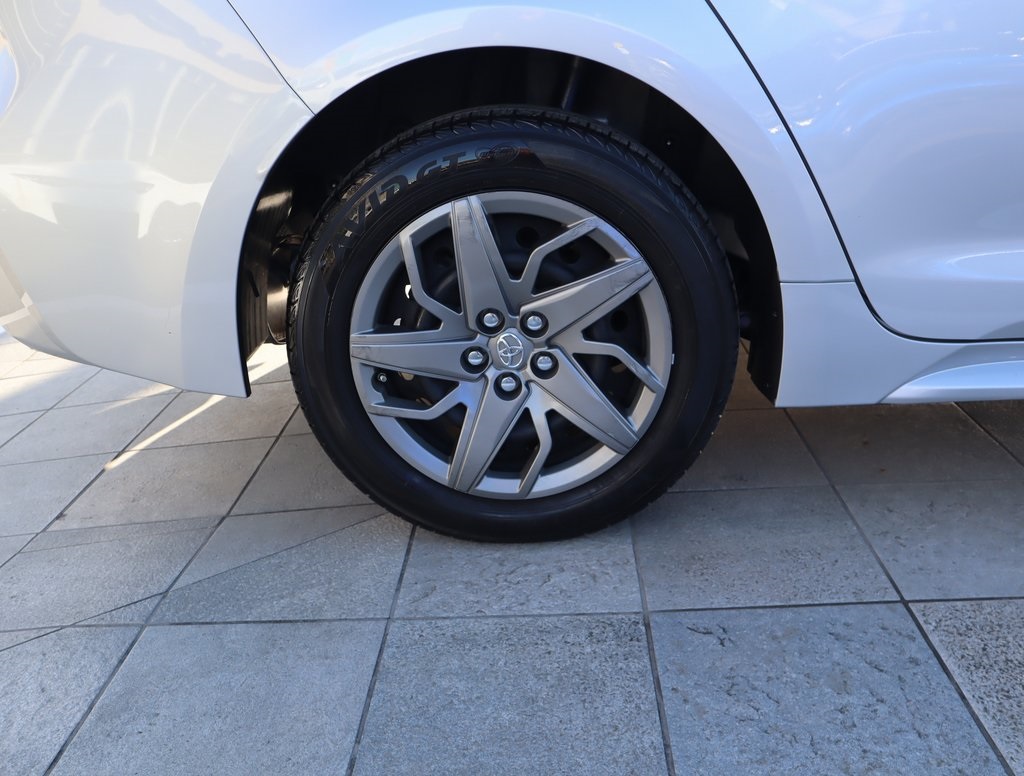 Thumbnail: 2023 Toyota Corolla - 11