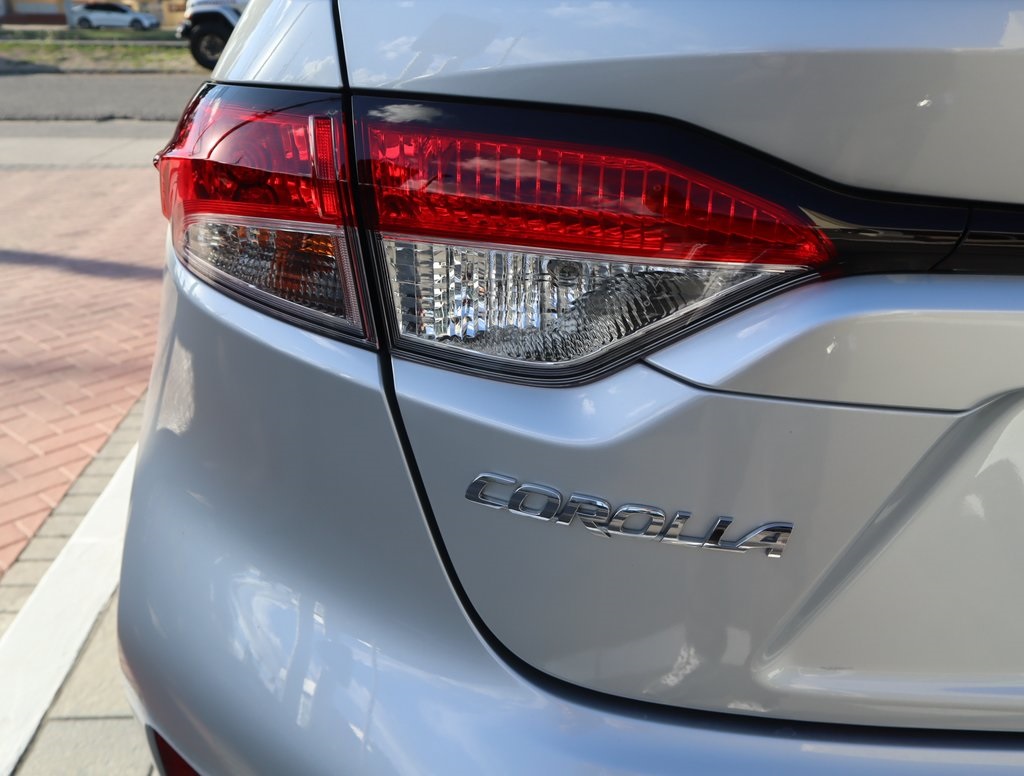 Thumbnail: 2023 Toyota Corolla - 12