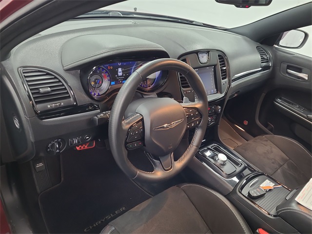 2018 – Chrysler – 300