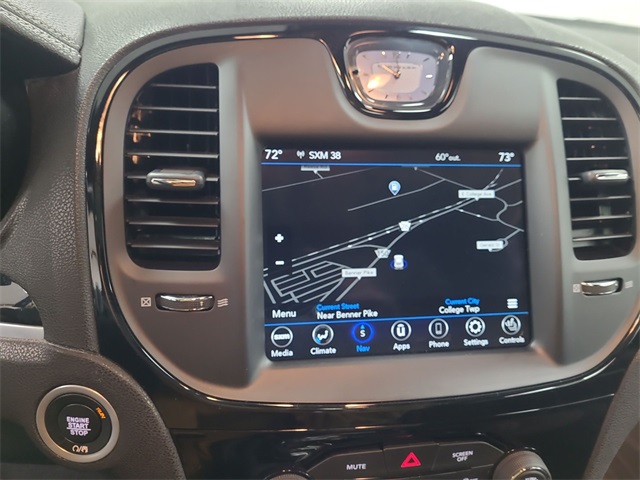 2018 – Chrysler – 300