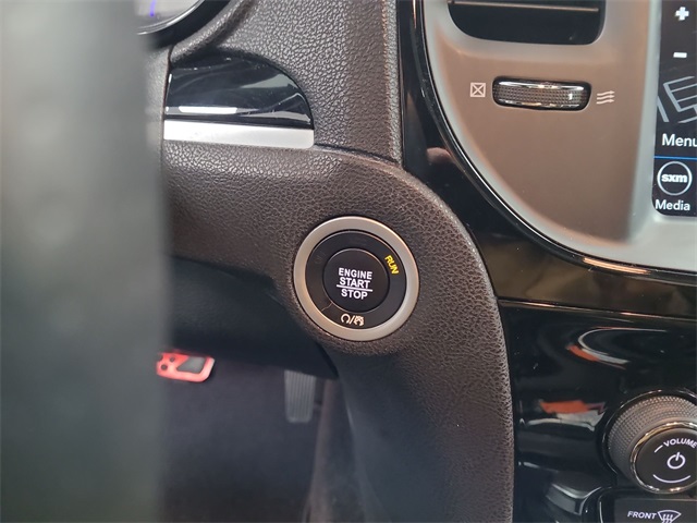 2018 – Chrysler – 300