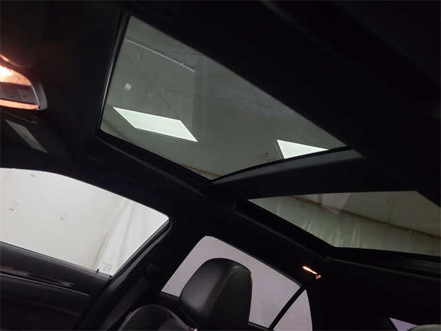 2018 – Chrysler – 300