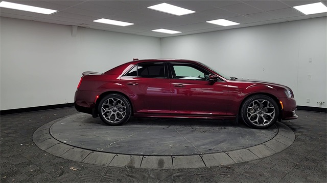 2018 – Chrysler – 300