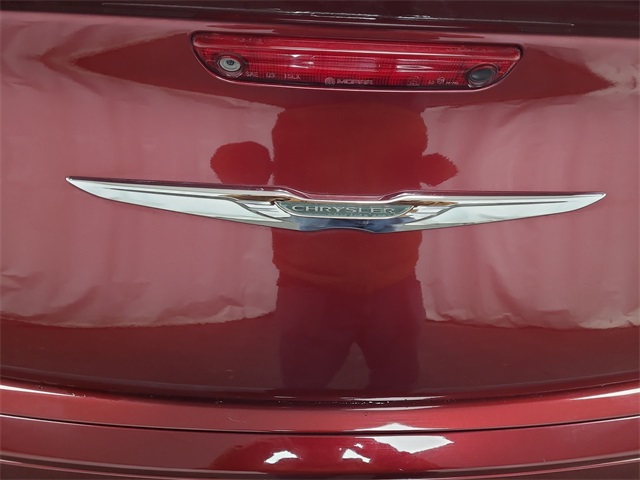 2018 – Chrysler – 300