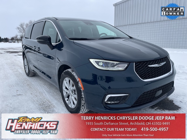 2025 Chrysler Pacifica Select AWD