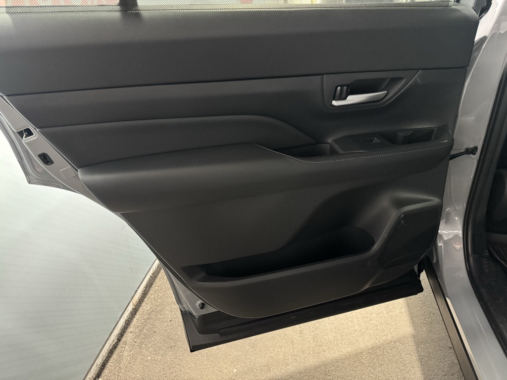 Thumbnail: 2026 Toyota Grand Highlander - 29