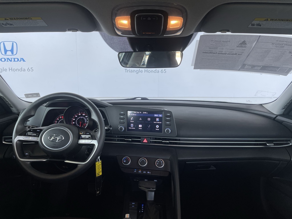 Thumbnail: 2022 Hyundai Elantra - 6