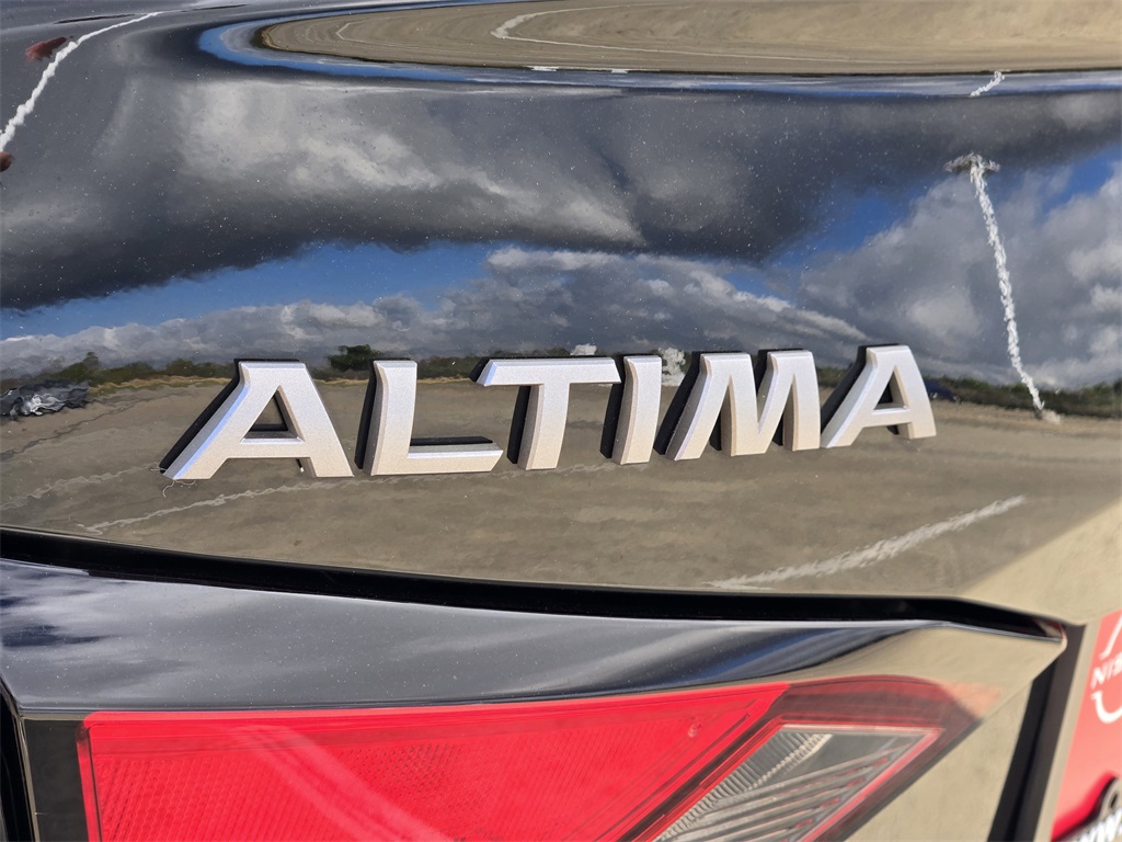2025 Nissan Altima 2.5 S - 8
