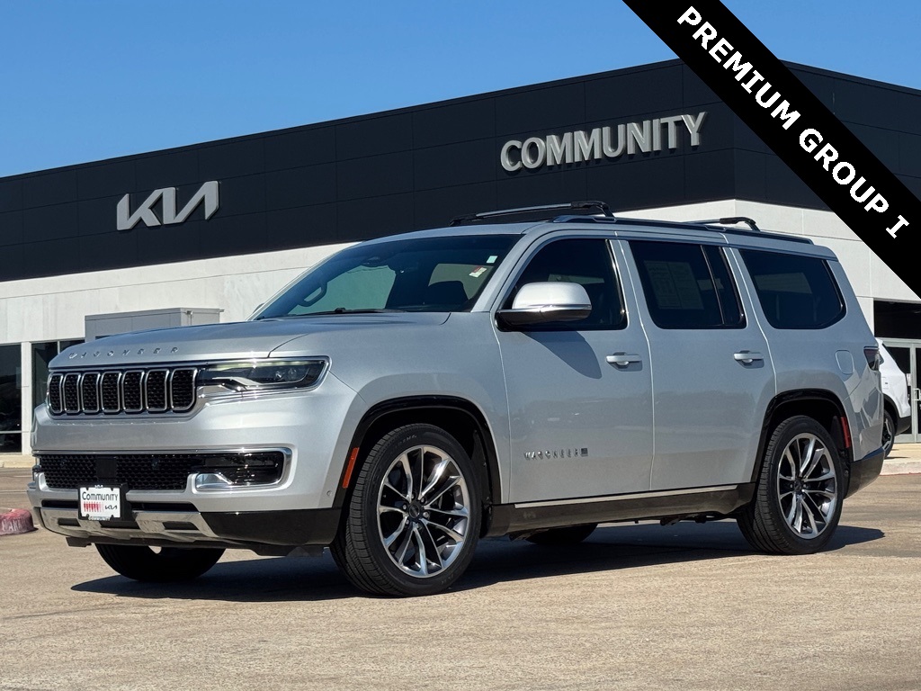 2022 Jeep Wagoneer Series III Silver at Bayshore Chrysler Jeep Dodge Ram