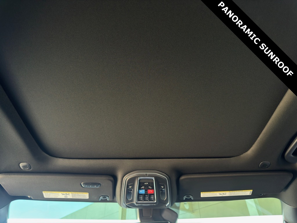 2022 Jeep Wagoneer Series III Silver at Bayshore Chrysler Jeep Dodge Ram