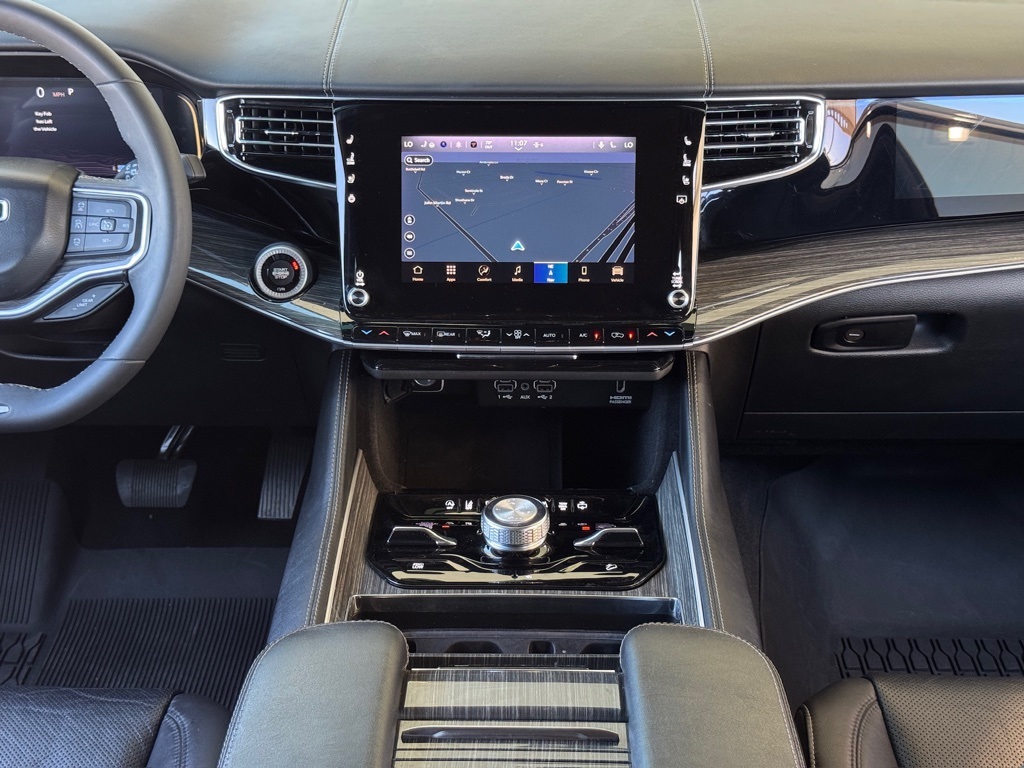 2022 Jeep Wagoneer Series III Silver at Bayshore Chrysler Jeep Dodge Ram