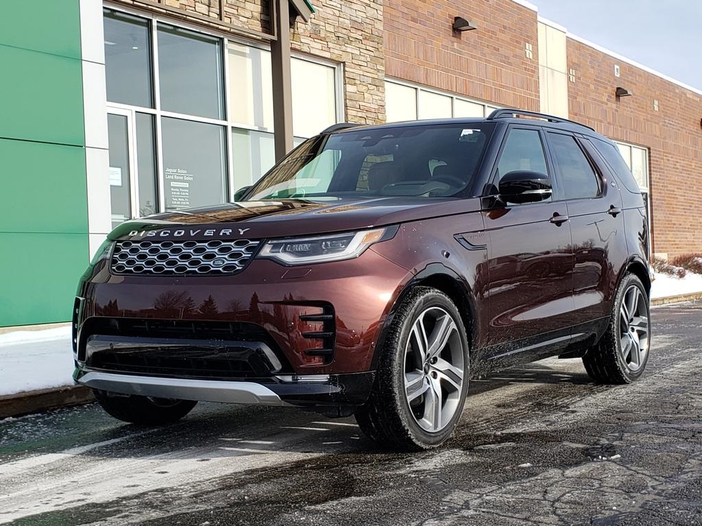 2026 Land Rover Discovery P360 Tempest Edition AWD