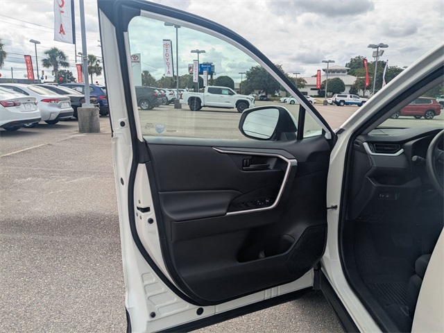 2024 Toyota RAV4 LE - 10