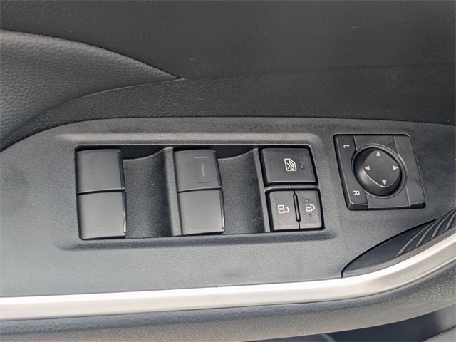 2024 Toyota RAV4 LE - 11