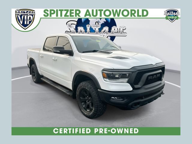 Bright White Clearcoat 2022 RAM 1500 Pickup Truck Four-Wheel Drive 8-Speed Automatic