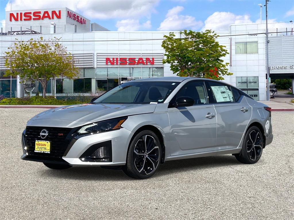 2025 Nissan Altima 2.5 SR