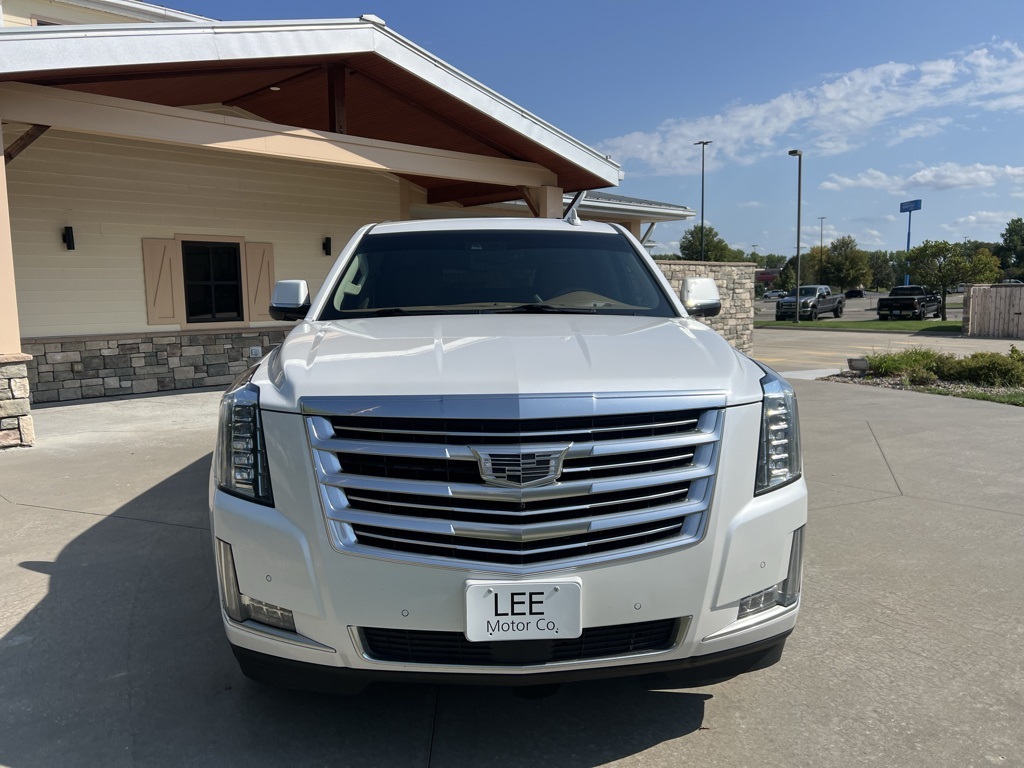 Used 2016 Cadillac Escalade ESV Platinum with VIN 1GYS4KKJ6GR161905 for sale in Junction City, KS