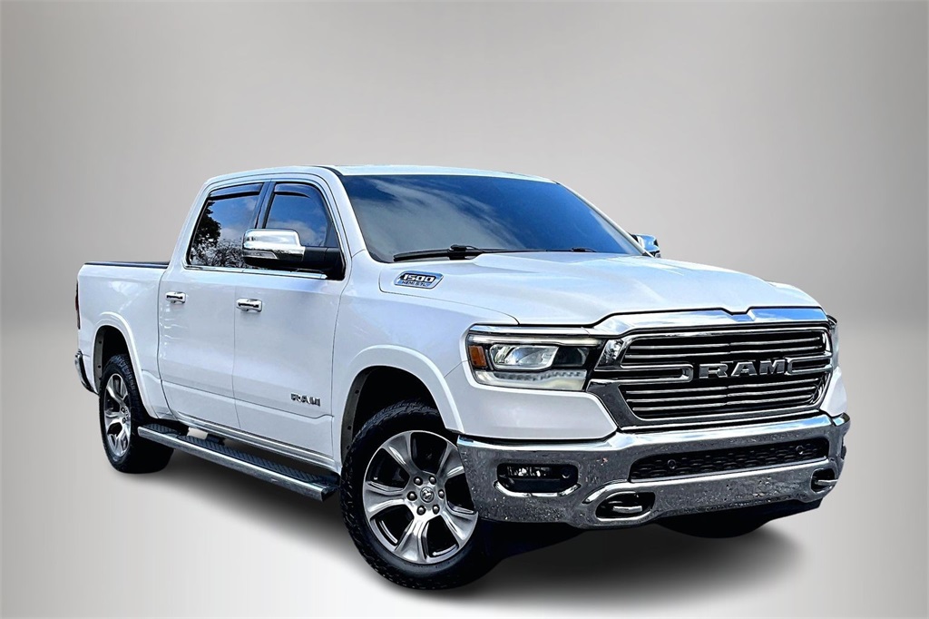2020 RAM 1500 Laramie Crew Cab 4WD