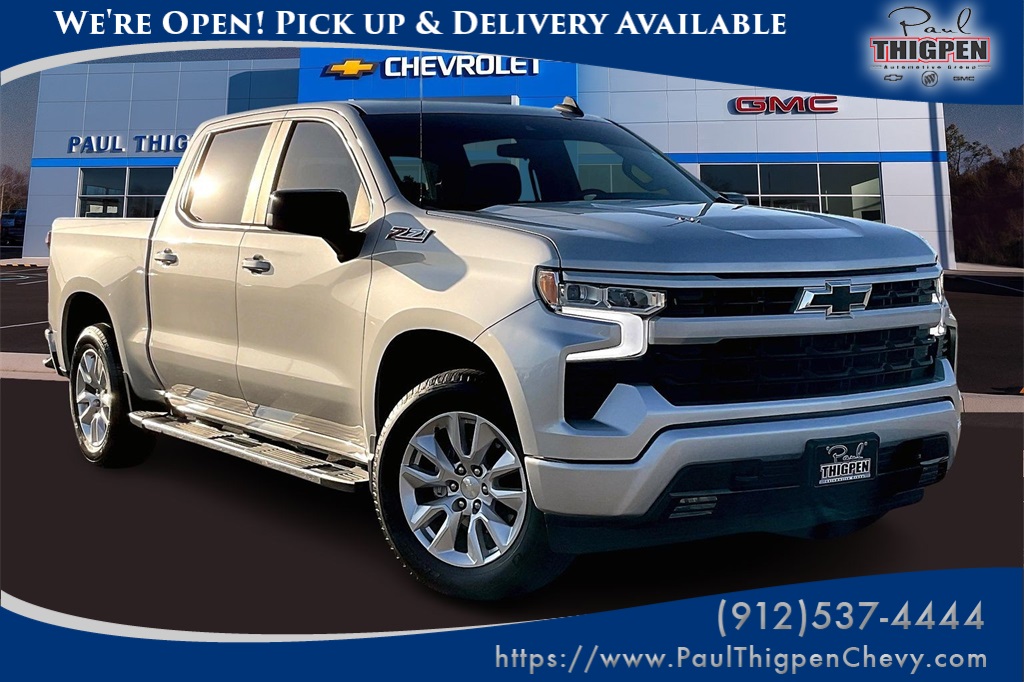 2022 Chevrolet Silverado 1500 RST Crew Cab 4WD