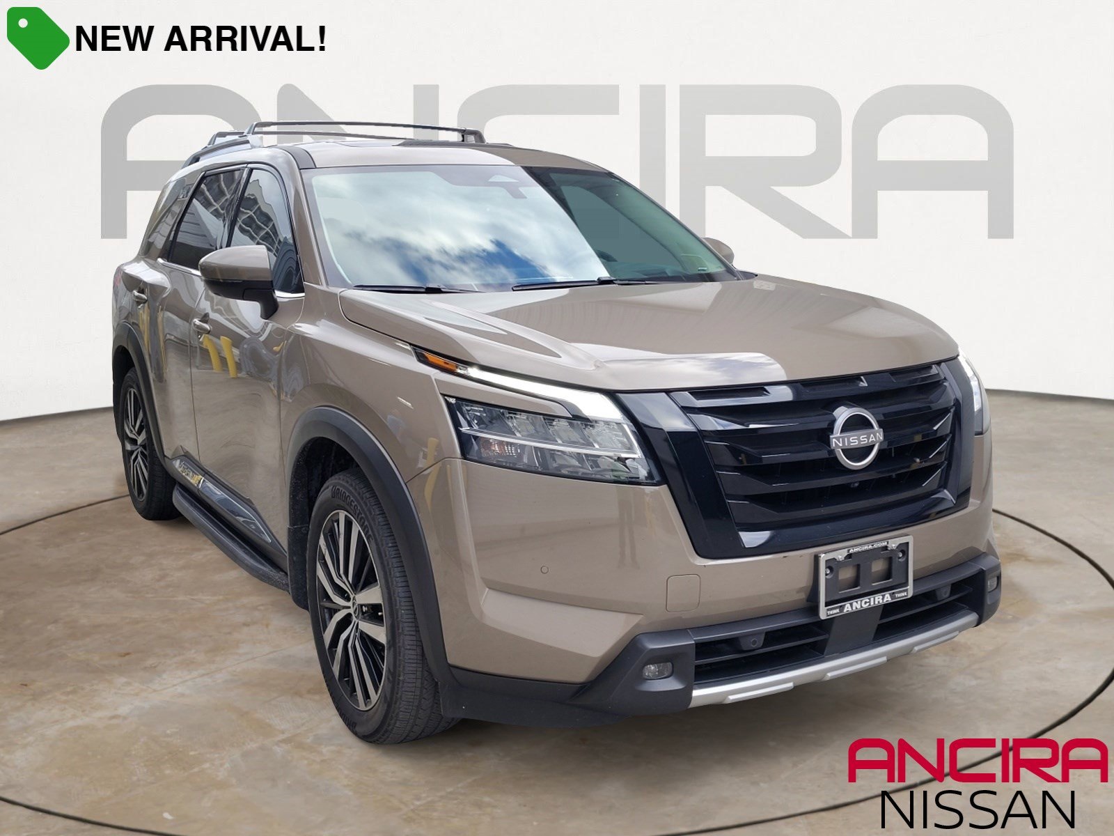 Used Car 2023 Nissan Pathfinder  Platinum For Sale Under $35,000 In San Antonio, Texas