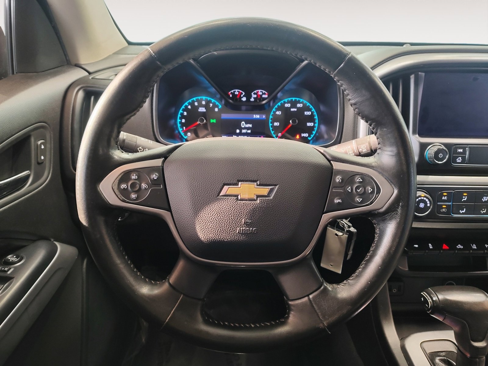 Used Car 2019 Chevrolet Colorado  Lt For Sale Under $25,000 In San Antonio, Texas