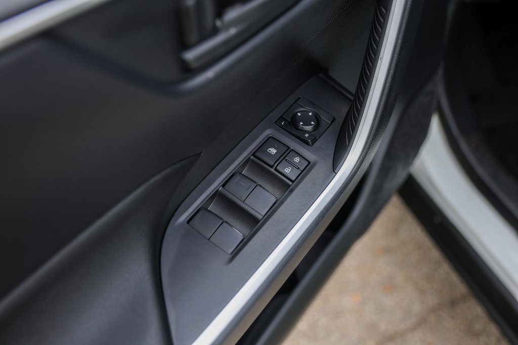 Used Car 2025 Toyota Rav4 Hybrid  Le For Sale Under $35,000 In Austin, Texas