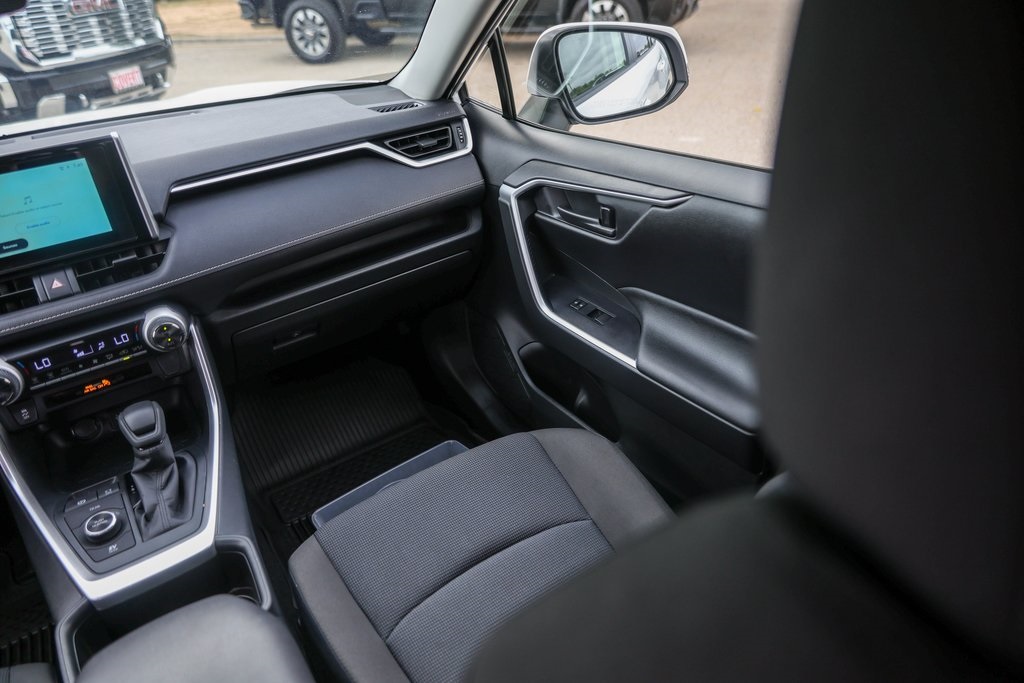 Used Car 2025 Toyota Rav4 Hybrid  Le For Sale Under $35,000 In Austin, Texas