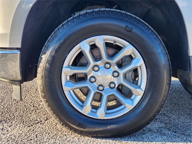 2022 Chevrolet Silverado 1500 LT - 9