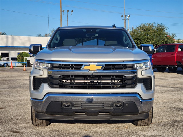2022 Chevrolet Silverado 1500 LT - 1