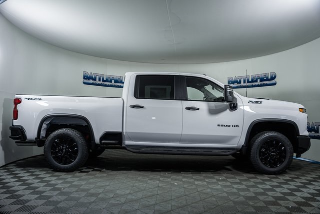 ChevroletSilverado 2500HD11