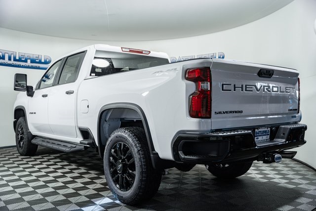 ChevroletSilverado 2500HD4