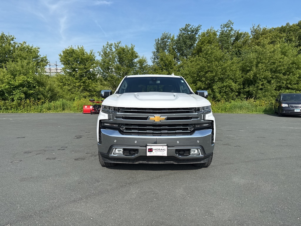 Used 2020 Chevrolet Silverado 1500 LTZ with VIN 3GCUYGEL2LG375720 for sale in Zumbrota, Minnesota