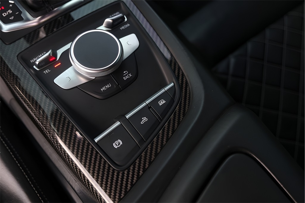 Used Car 2018 Audi R8  5.2 Plus For Sale Under $150,000 In Austin, Texas