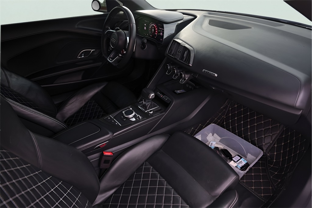 Used Car 2018 Audi R8  5.2 Plus For Sale Under $150,000 In Austin, Texas