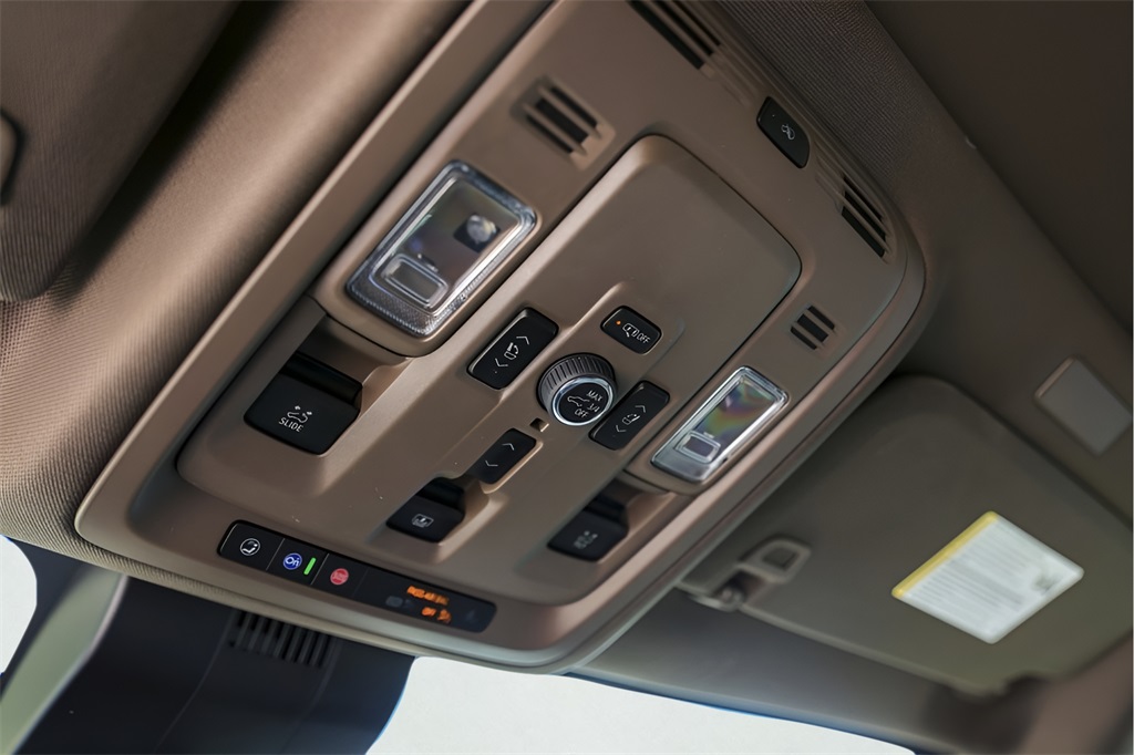 Used Car 2025 Gmc Yukon  Denali For Sale Under $90,000 In Austin, Texas