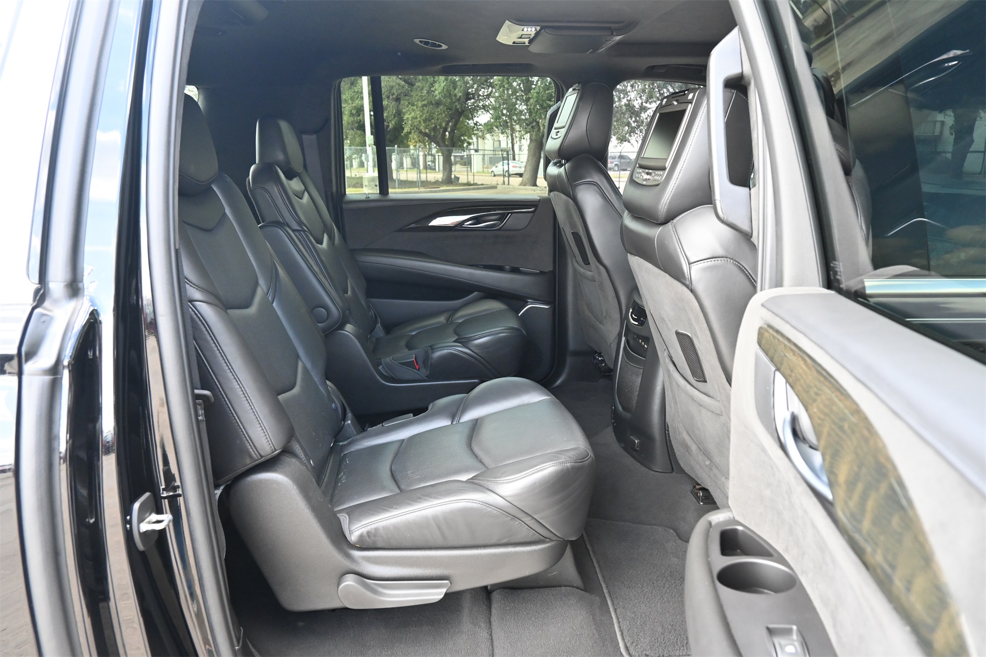 2019 Cadillac Escalade ESV Platinum Edition Black at Tom Peacock Cadillac