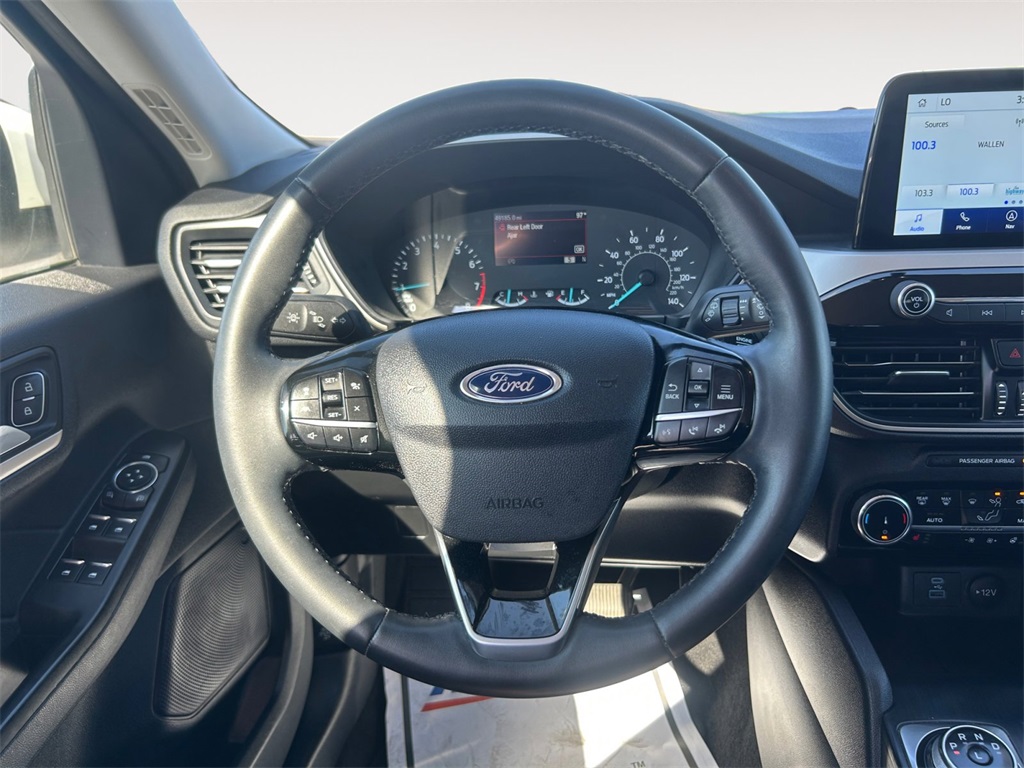 Used Car 2022 Ford Escape  Sel For Sale Under $20,000 In Floresville, Texas
