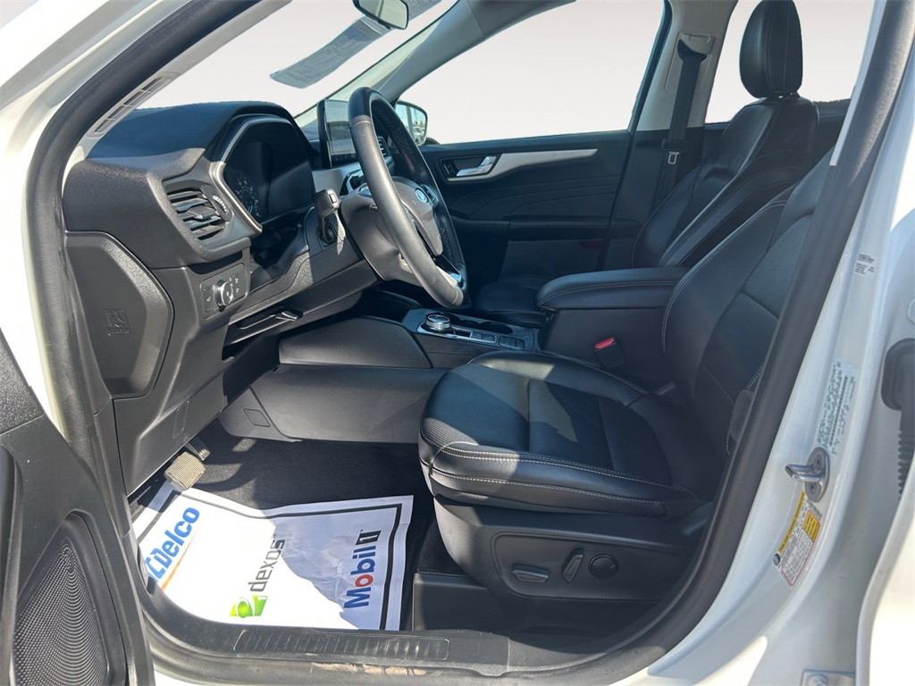 Used Car 2022 Ford Escape  Sel For Sale Under $20,000 In Floresville, Texas