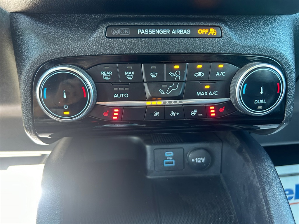 Used Car 2022 Ford Escape  Sel For Sale Under $20,000 In Floresville, Texas