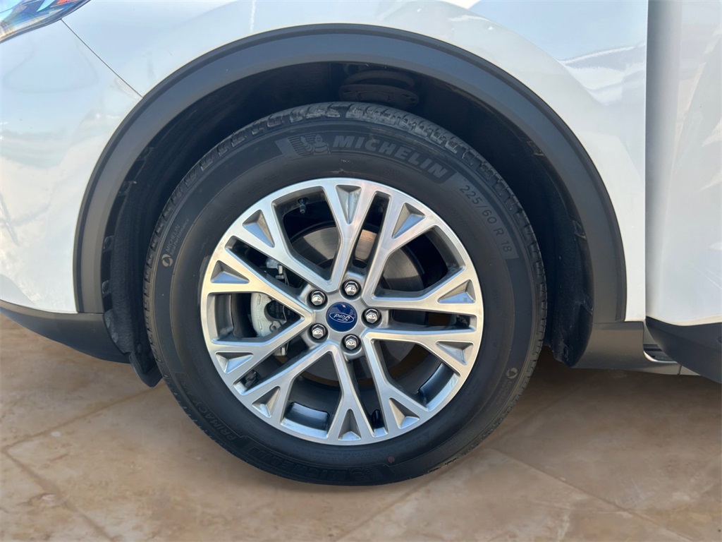 Used Car 2022 Ford Escape  Sel For Sale Under $20,000 In Floresville, Texas