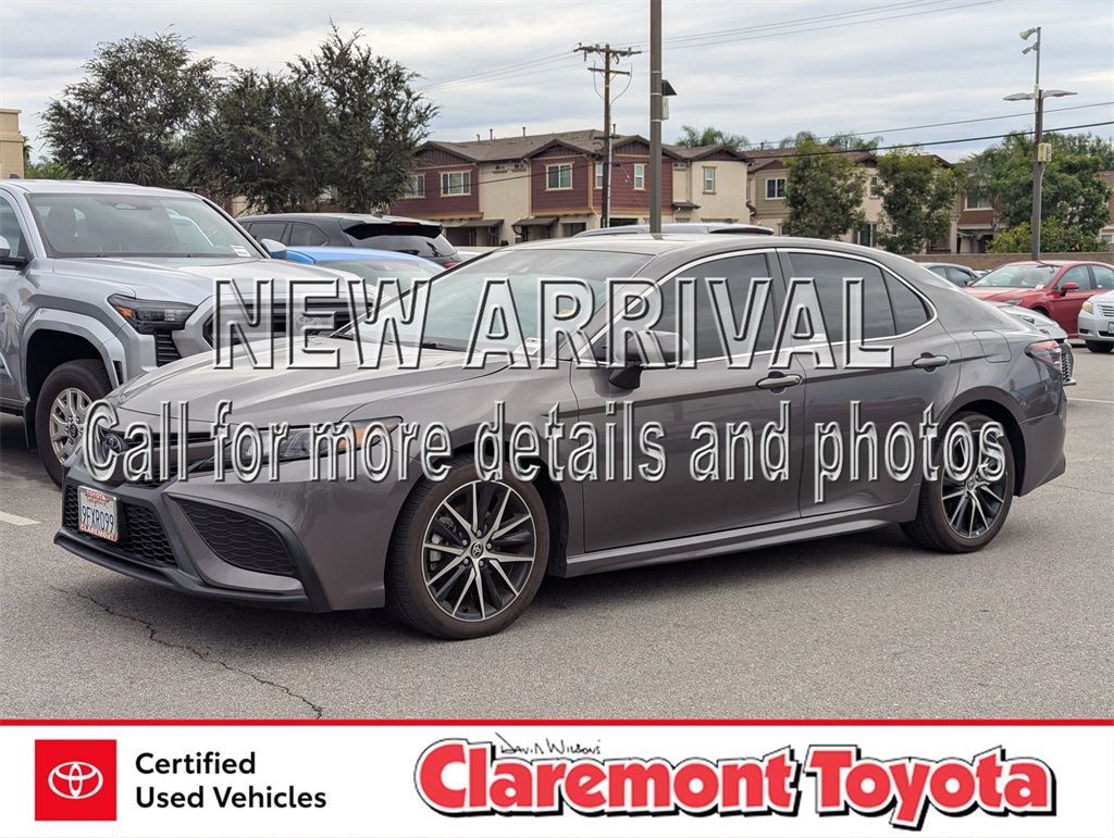 2023 Toyota Camry SE FWD
