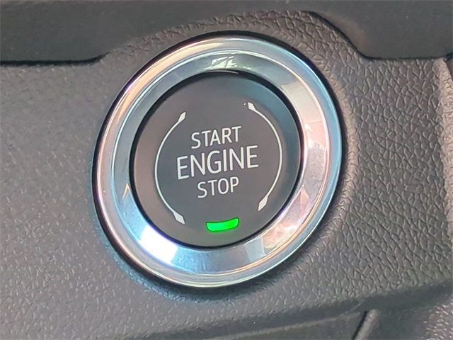 2025 Chevrolet Traverse LT for sale at PATRIOT CHEVROLET OF LIMERICK